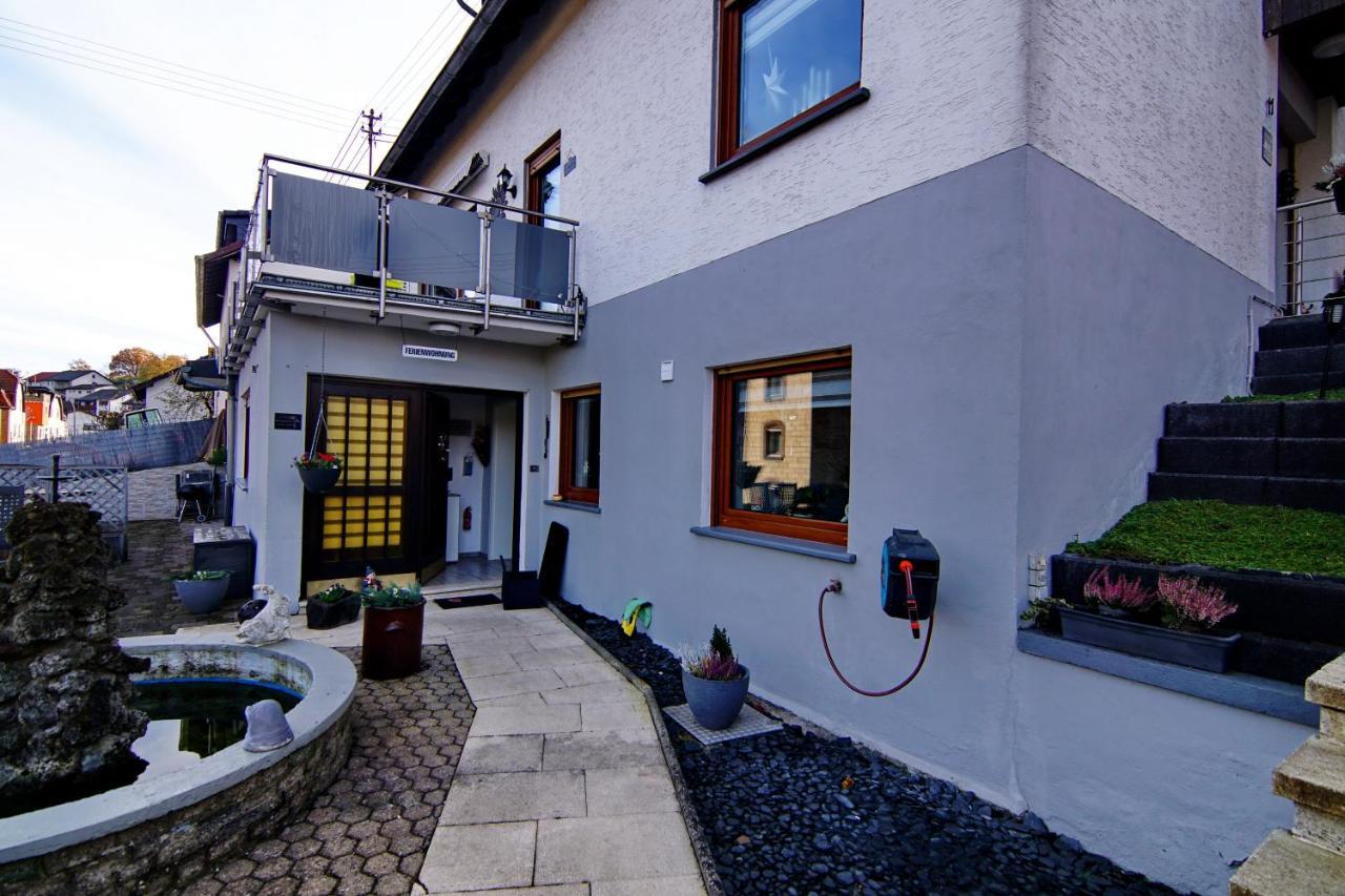 Kleines Glueck Apartment Burgbrohl Exterior photo